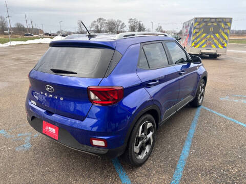 2024 Hyundai Venue SEL