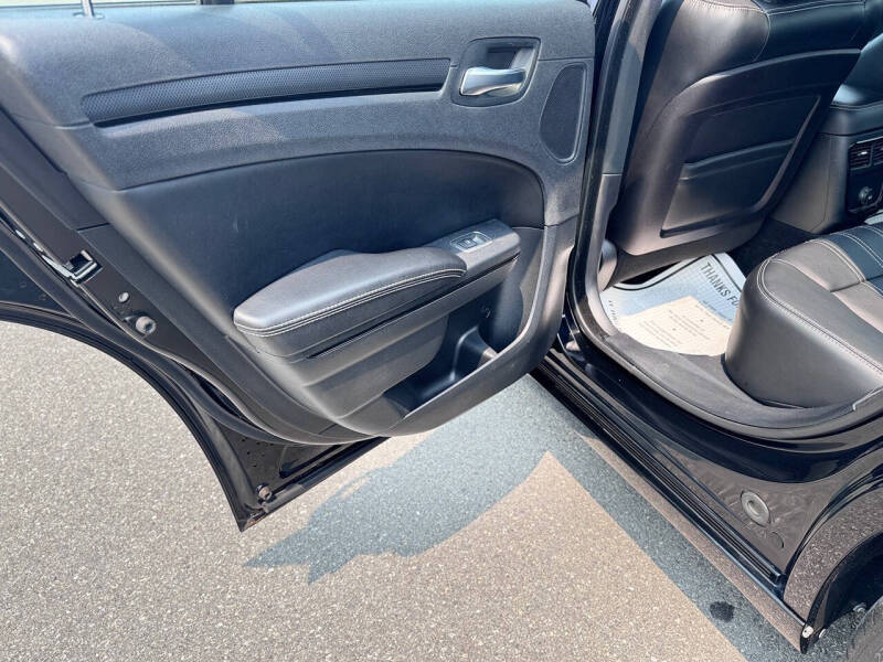 2013 Chrysler 300 S