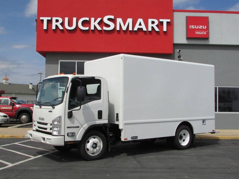 2019 Isuzu NPR-HD