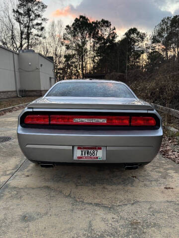 2013 Dodge Challenger SXT