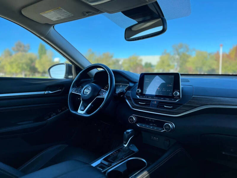 2020 Nissan Altima 2.5 SL