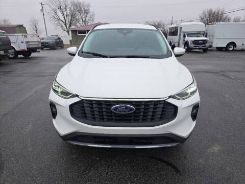 2026 Ford Escape Platinum