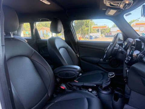 2019 MINI Hardtop 4 Door Cooper