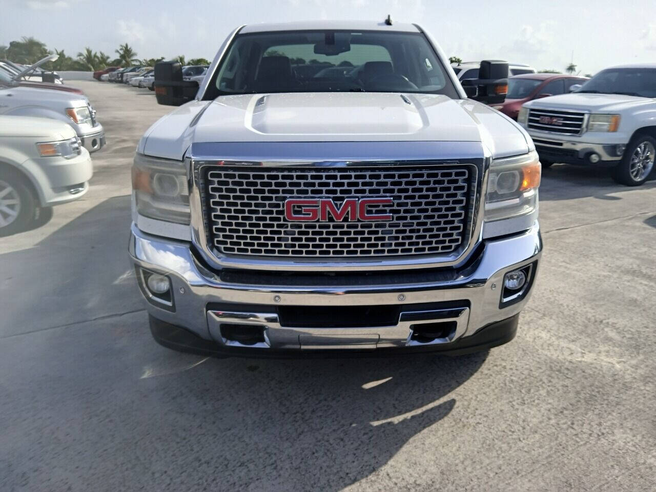 2015 GMC Sierra Pickup - $24,950