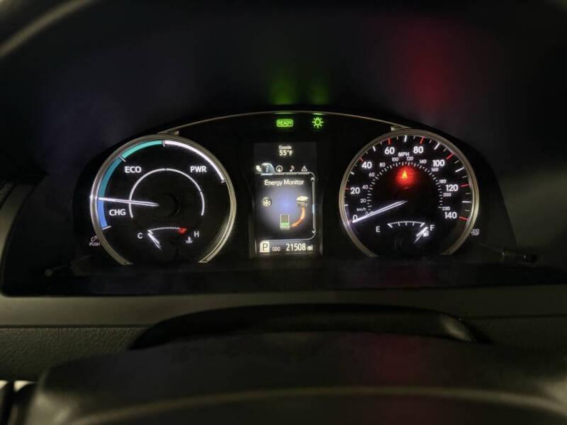 2016 Toyota Camry Hybrid SE