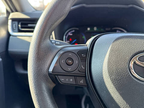 2024 Toyota RAV4 Hybrid XLE