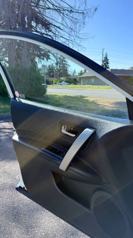 2010 Nissan Rogue SL