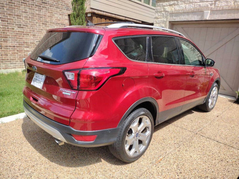 2019 Ford Escape Titanium
