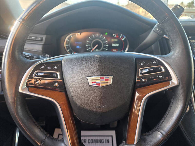 2017 Cadillac Escalade ESV Luxury