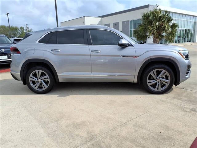 2024 Volkswagen Atlas Cross Sport SEL R-Line 4Motion