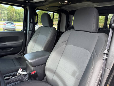 2022 Jeep Gladiator Sport S