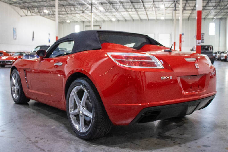 2008 Saturn SKY Red Line