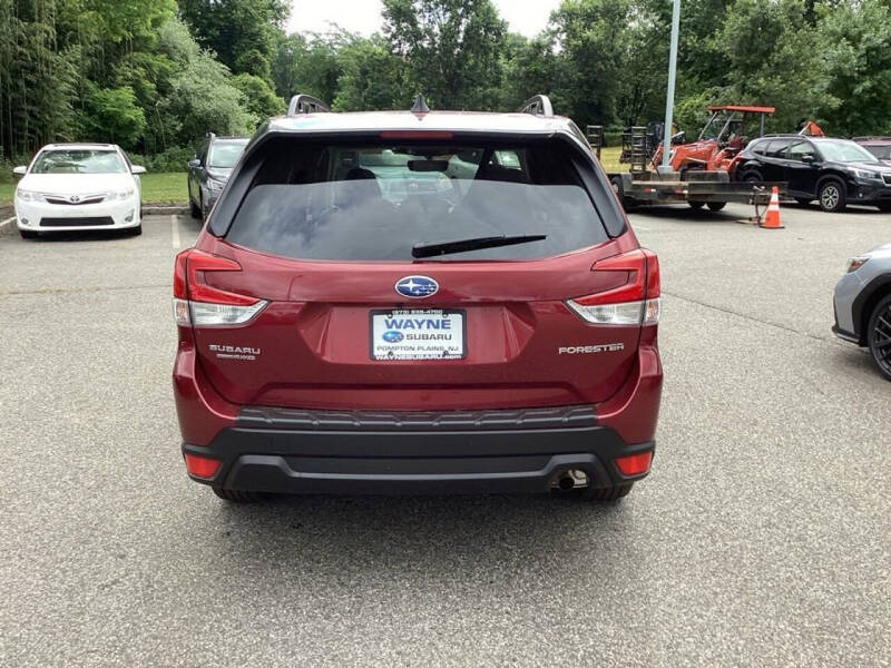 2024 Subaru Forester Premium