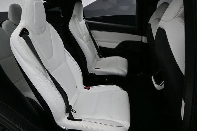 2023 Tesla Model X Plaid