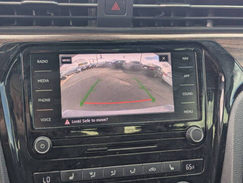 2022 Volkswagen Passat Limited Edition