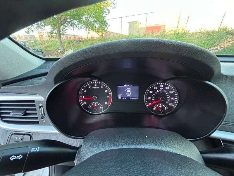 2019 Kia Optima LX