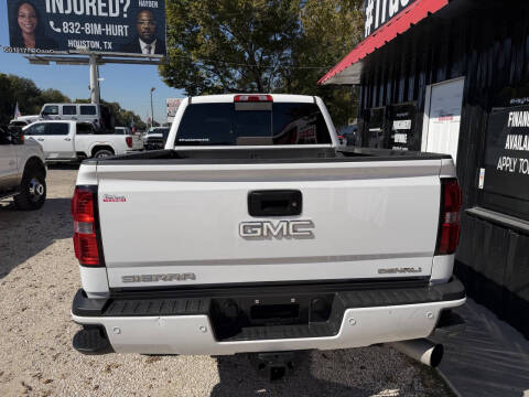 2016 GMC Sierra 2500HD Denali