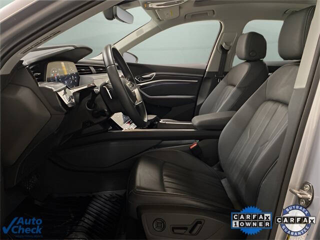 2023 Audi e-tron quattro Premium Plus