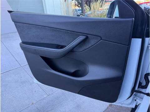 2020 Tesla Model Y Long Range