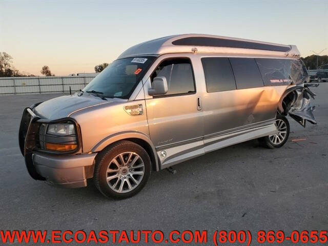 2025 GMC Savana Cargo Work Van's photo