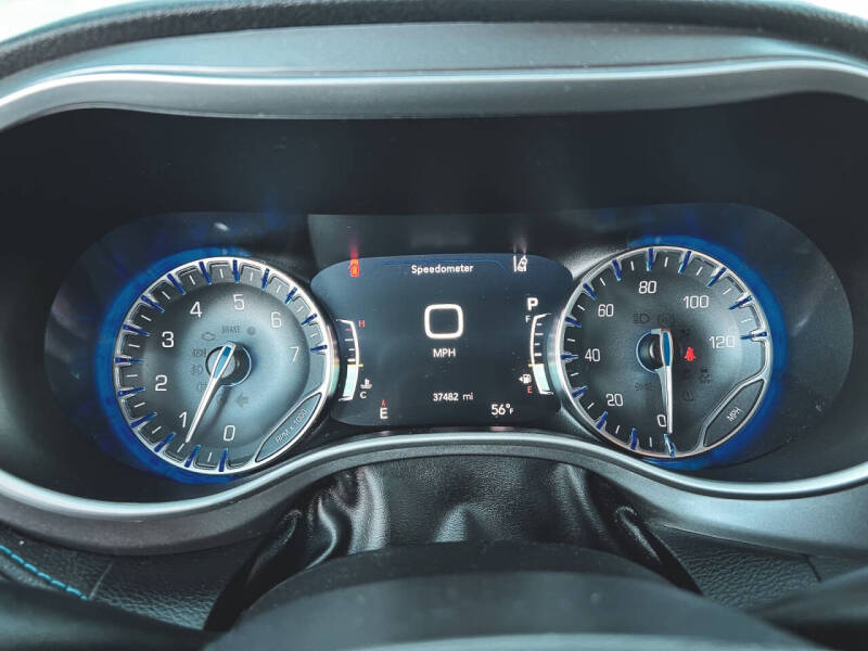 2021 Chrysler Pacifica Touring