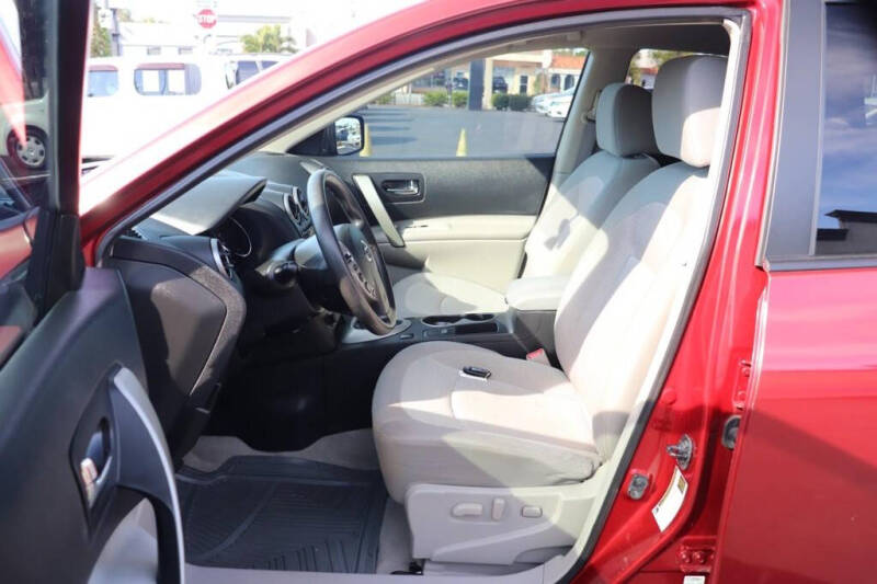 2013 Nissan Rogue SV