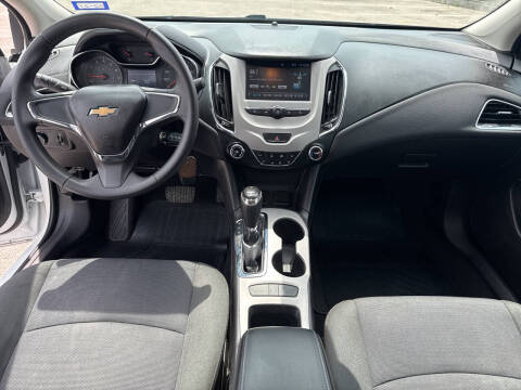 2018 Chevrolet Cruze LS Auto