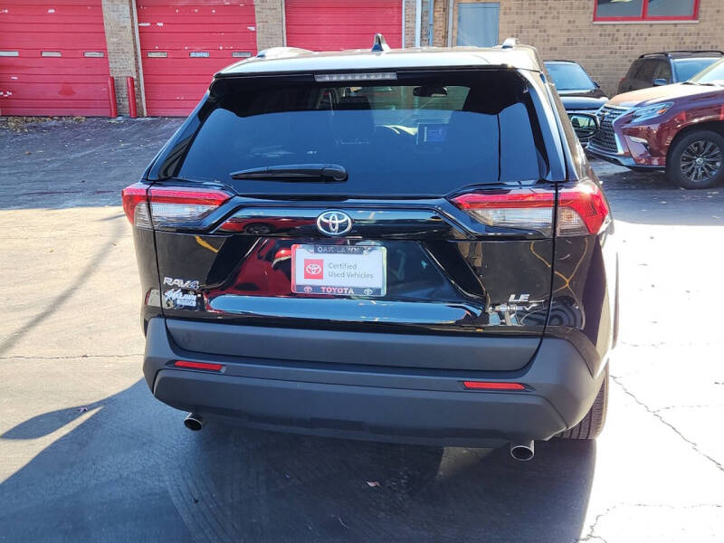 2025 Toyota RAV4 Hybrid LE