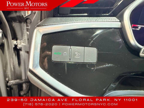 2020 Audi Q3 quattro S line Prem Plus 45 TFSI