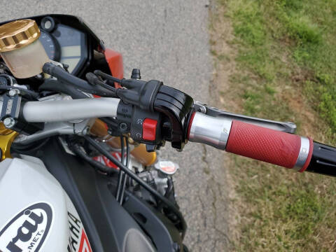 2006 Yamaha YZF-R1M