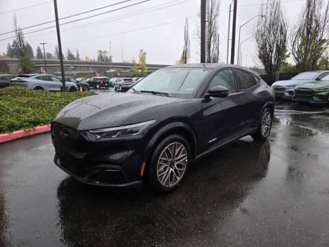 2025 Ford Mustang Mach-E Premium