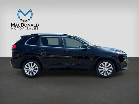2018 Jeep Cherokee Overland