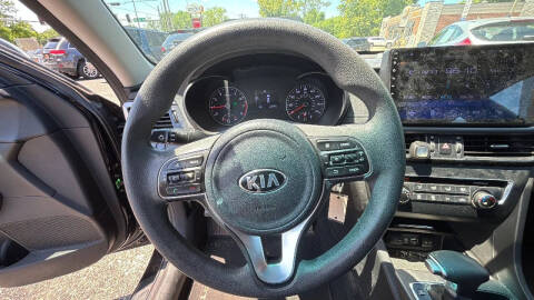 2017 Kia Optima LX