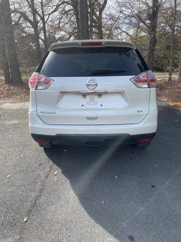 2015 Nissan Rogue SV