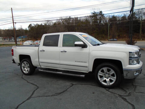 2015 Chevrolet Silverado 1500 for sale at PIEDMONT CUSTOM CONVERSIONS USED CARS in Danville VA