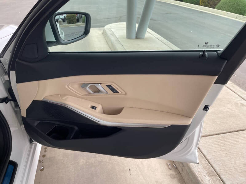 2026 BMW 3 Series 330i