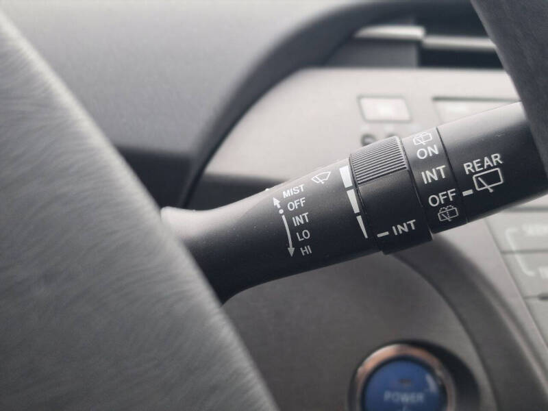 2012 Toyota Prius Two