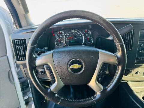 2018 Chevrolet Express 2500