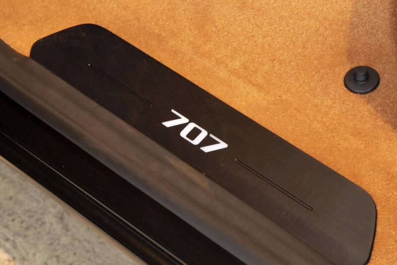 2024 Aston Martin DBX