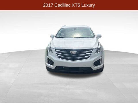 2017 Cadillac XT5 Luxury