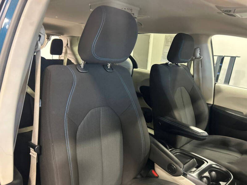 2021 Chrysler Pacifica Touring