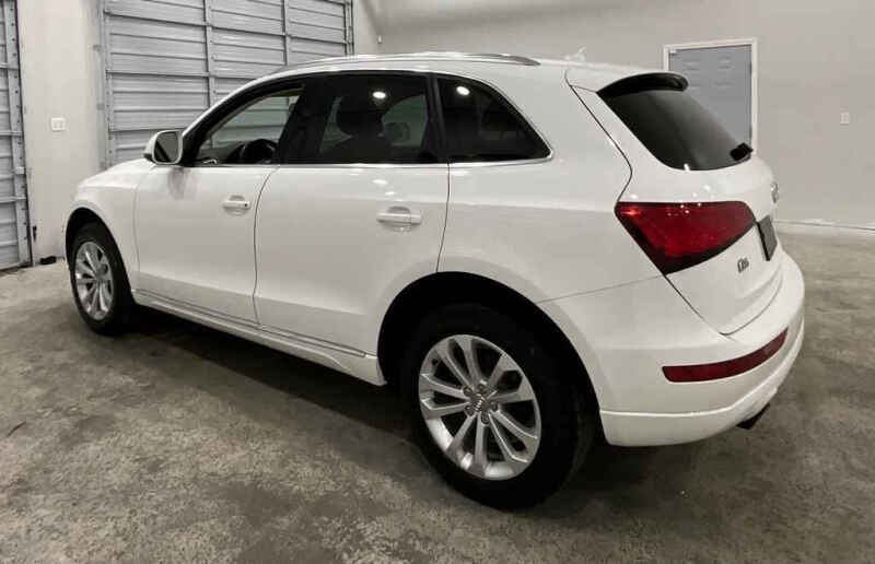 2014 Audi Q5 2.0T quattro Premium