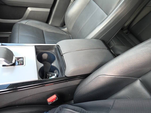 2024 Land Rover Range Rover Velar P250 S