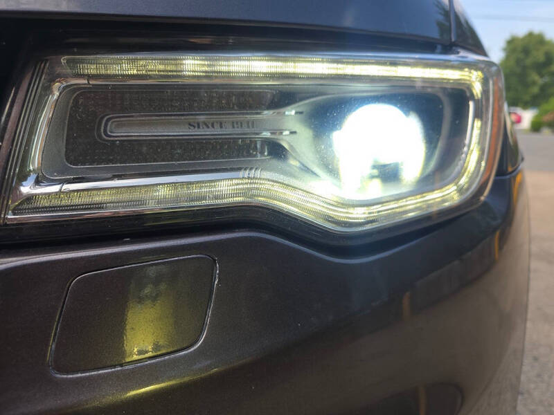 2019 Jeep Grand Cherokee Summit