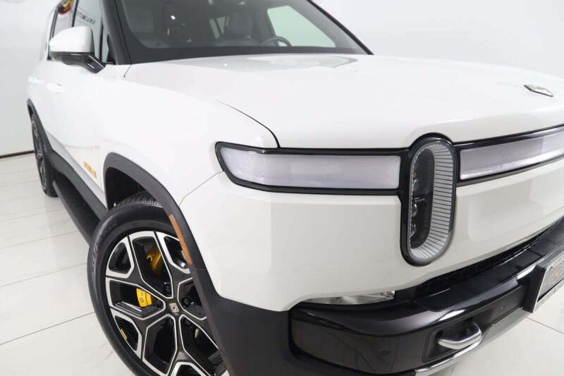 2022 Rivian R1S Launch Edition