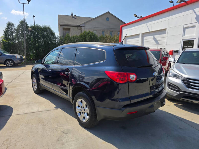 2012 Chevrolet Traverse LS