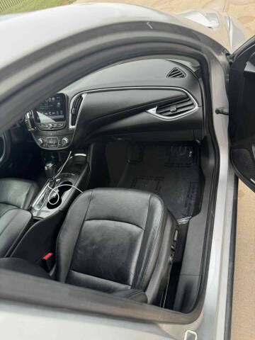 2017 Chevrolet Malibu LT