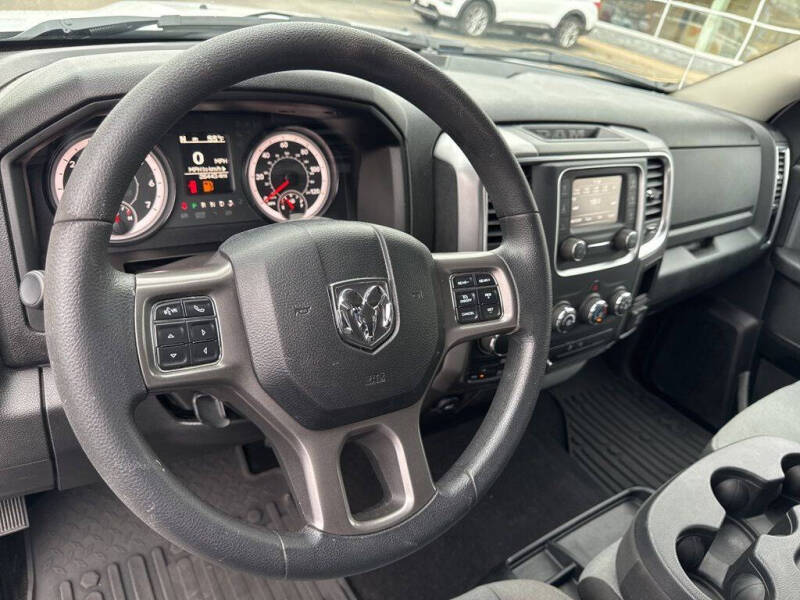 2023 RAM 1500 Classic SLT