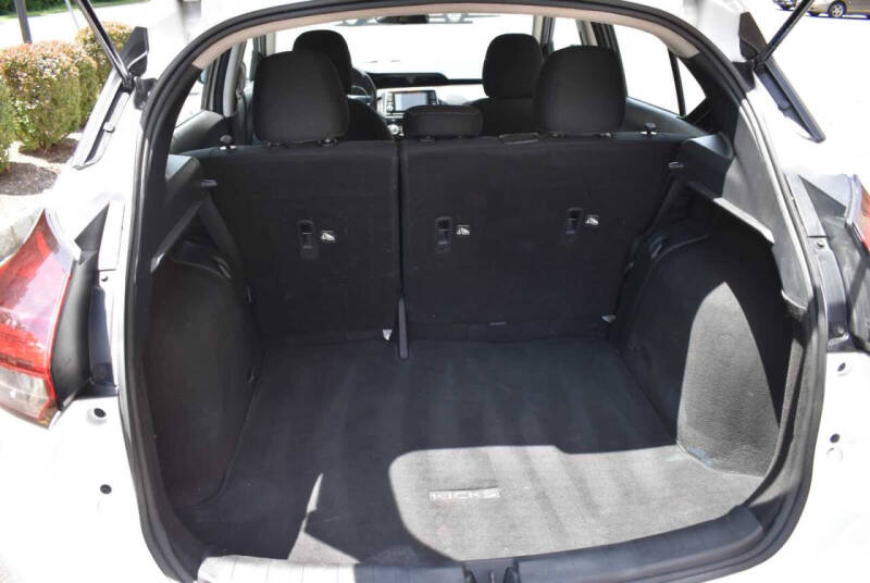 2021 Nissan Kicks S