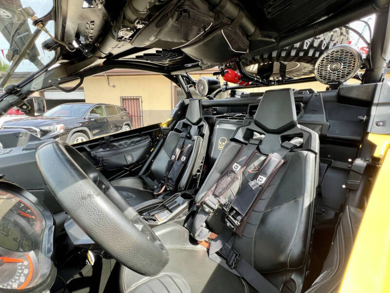 2018 Can-Am MAVERIC X3